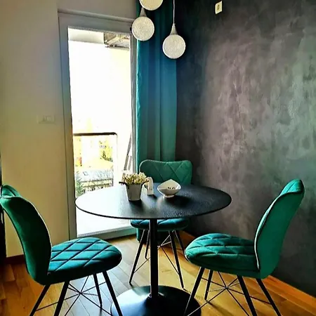 Downtown Apartment